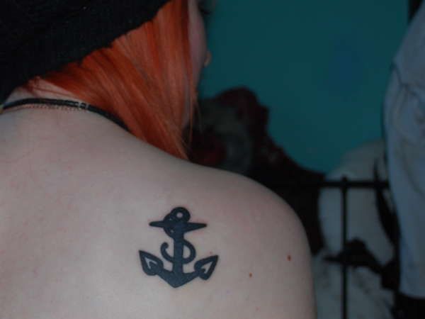 27 Best Anchor Tattoos On Shoulder