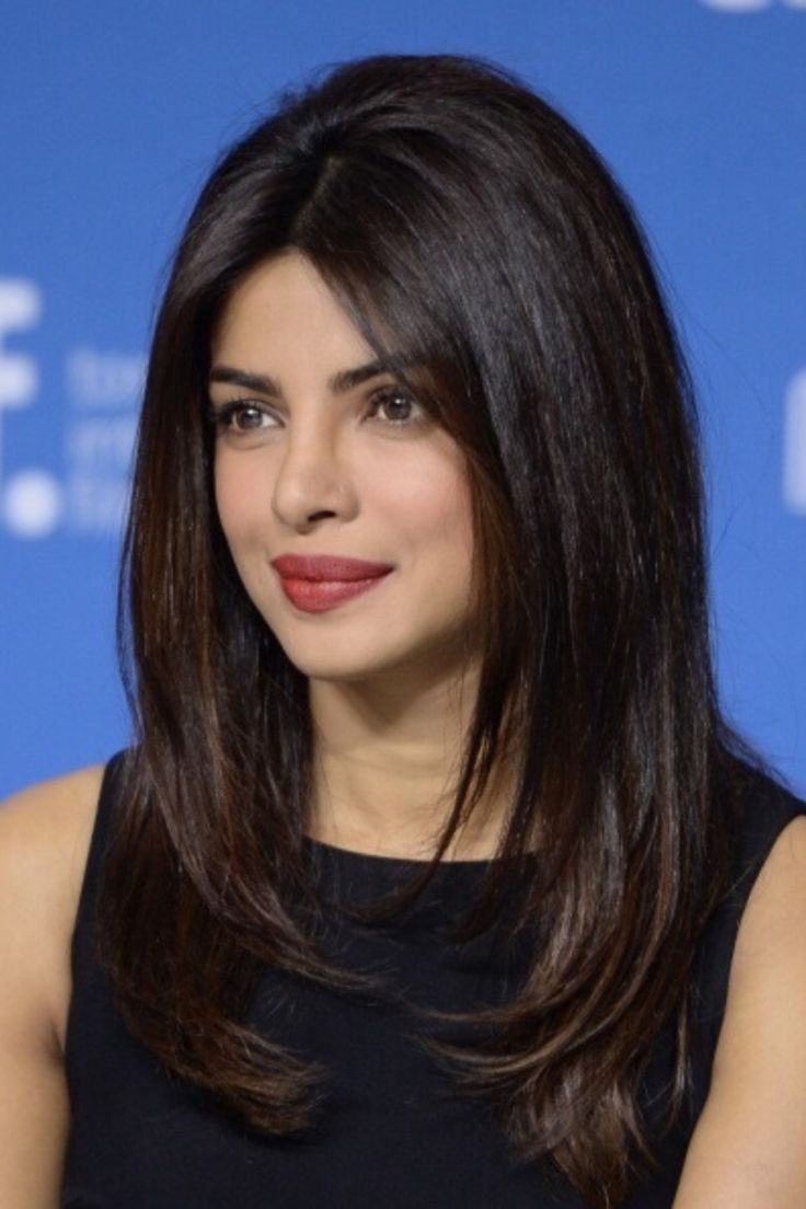 109 Impressive  Priyanka Chopra Hairstyle Pics