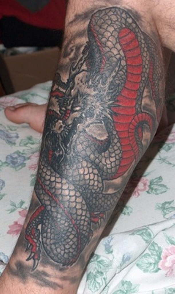 83 Great Dragon Leg Tattoo Images